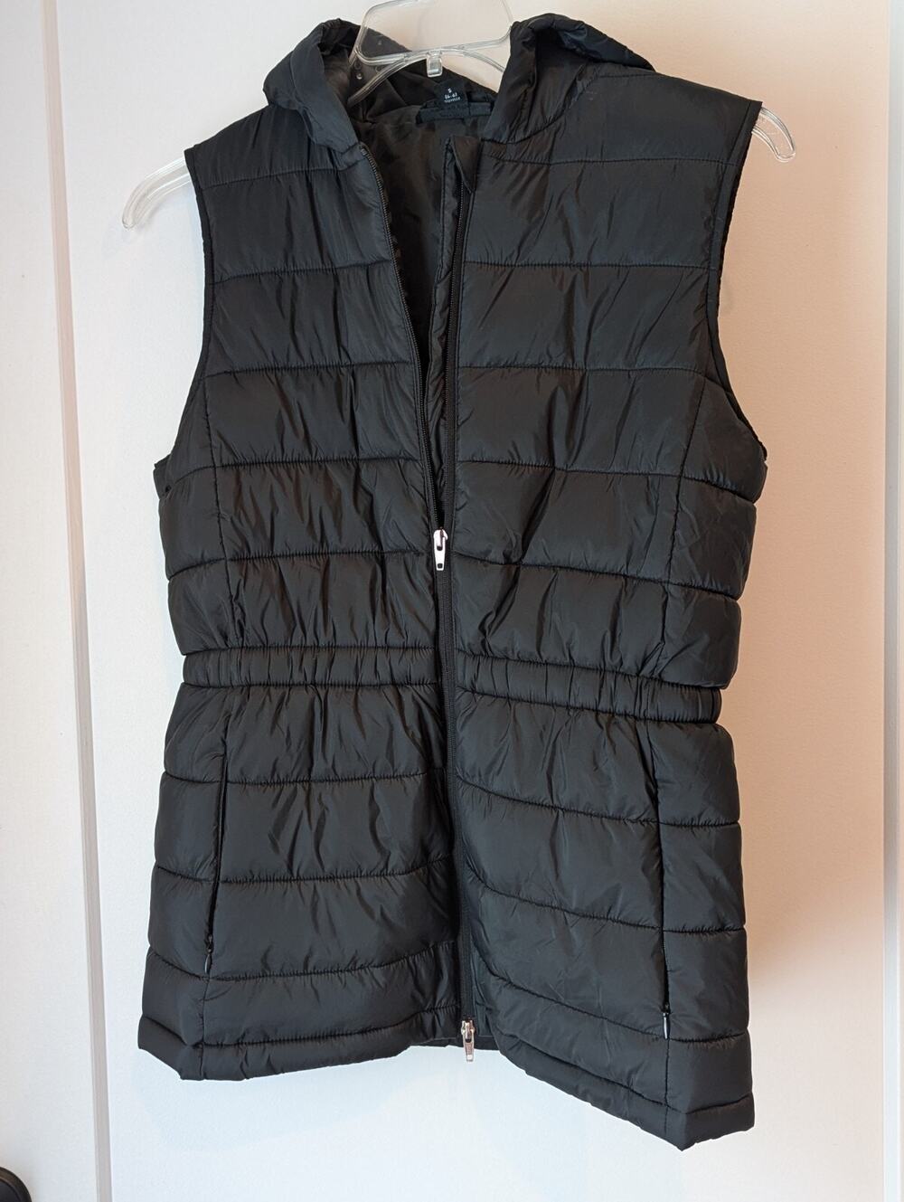 SwissTech Ladies Small4-6 Black Puffer Vest Hood Walking Hiking Casual Outdoor